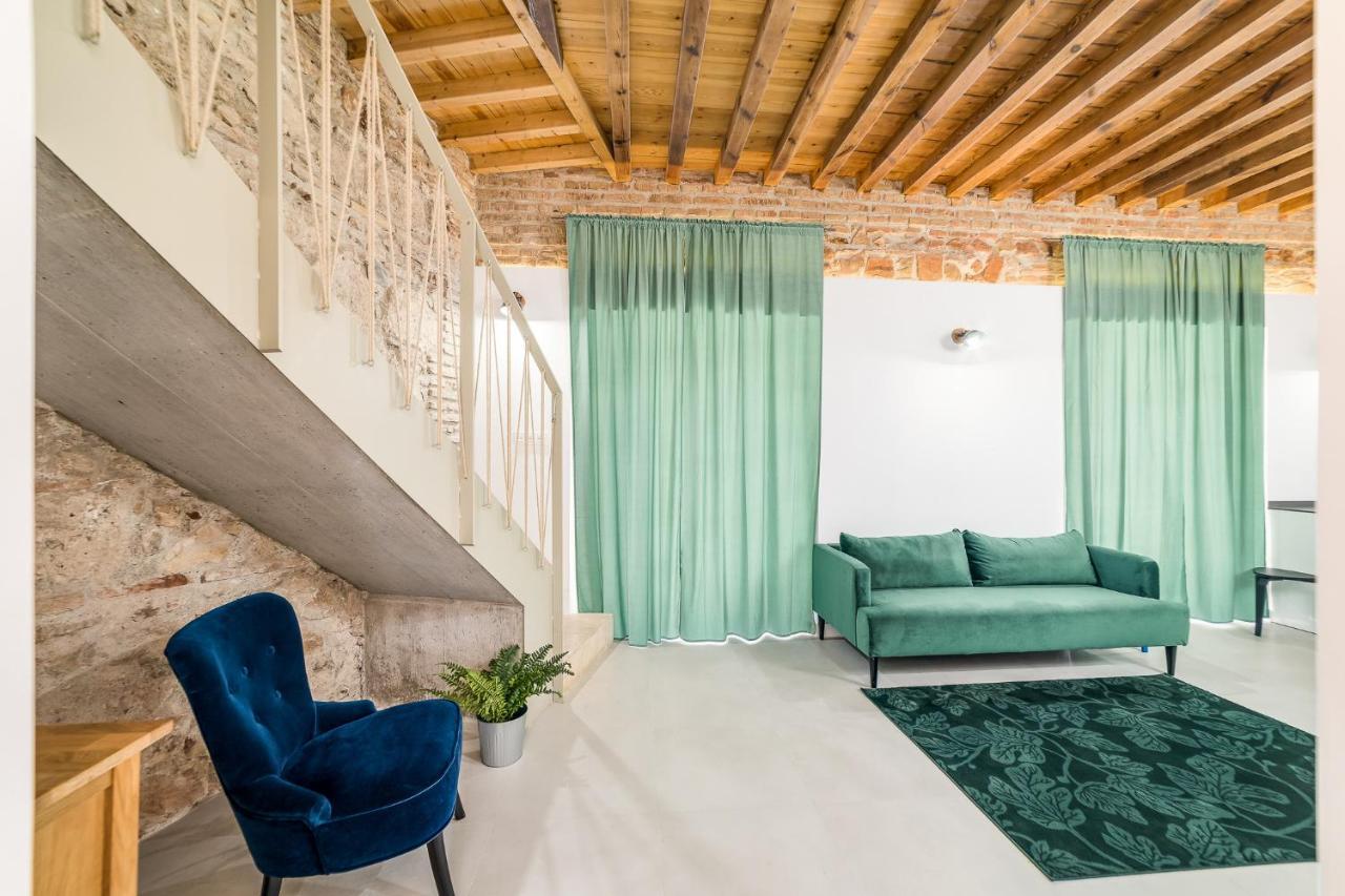Suite Homes Sweet Postigos Terrace มาลากา ภายนอก รูปภาพ